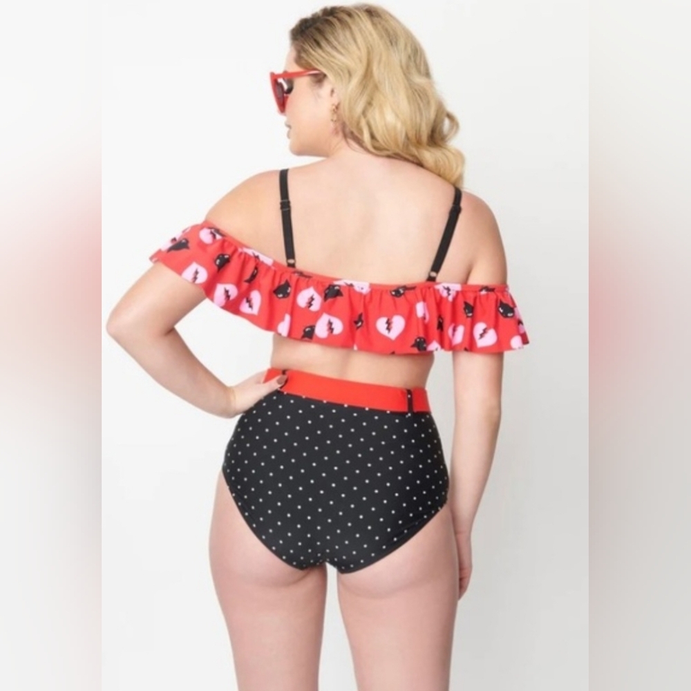 Unique Vintage Red Top w/Black Cat & Pink Heart Print Bikini, Emily the Strange - Picture 2 of 16